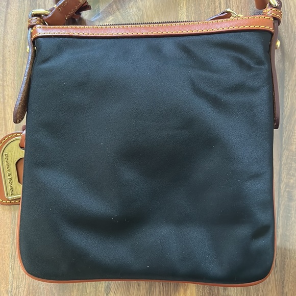 Dooney & Bourke NWOT Black Nylon Crossbody Bag - Picture 6 of 6